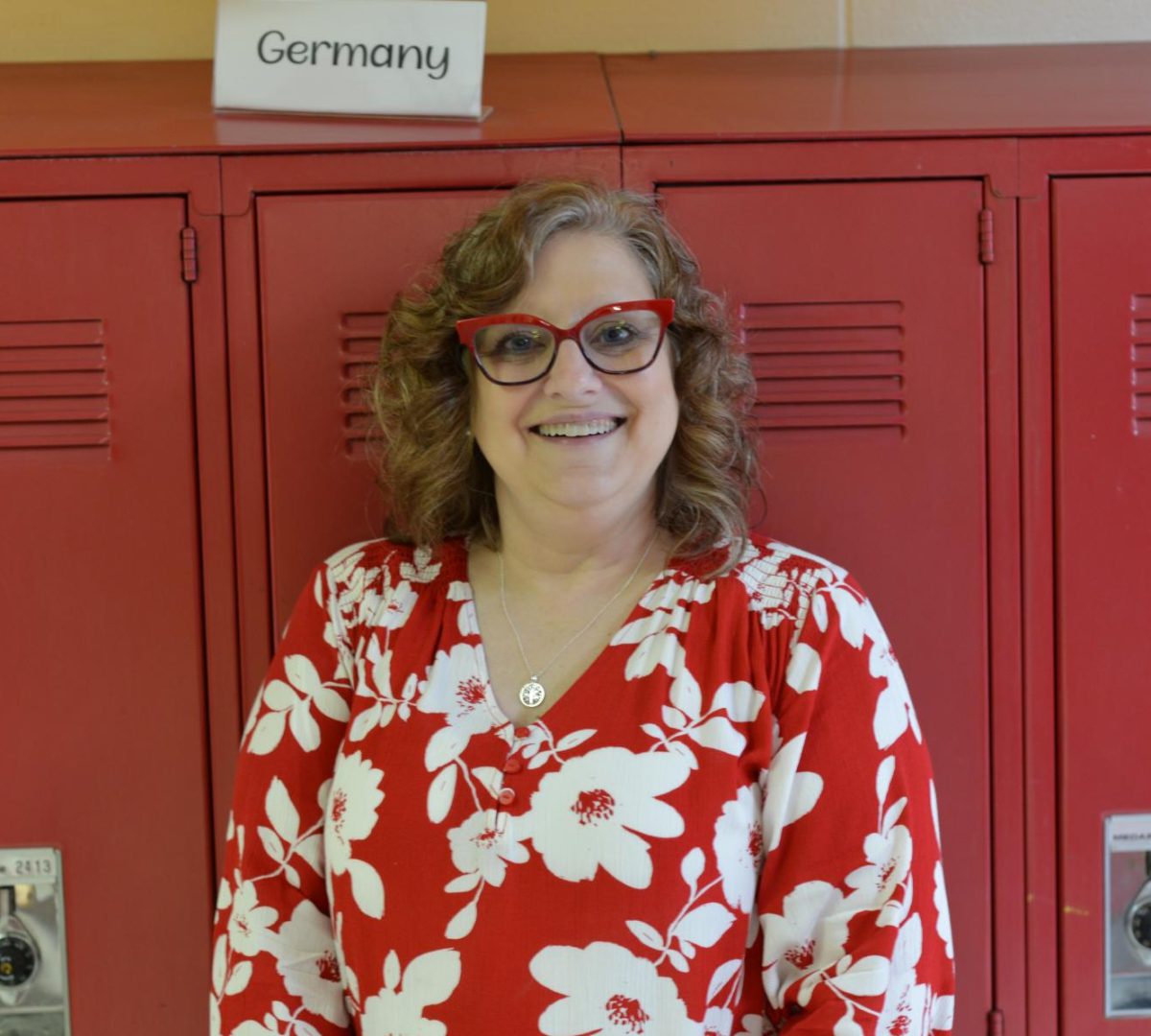 Teacher Feature: Frau Lueck retires