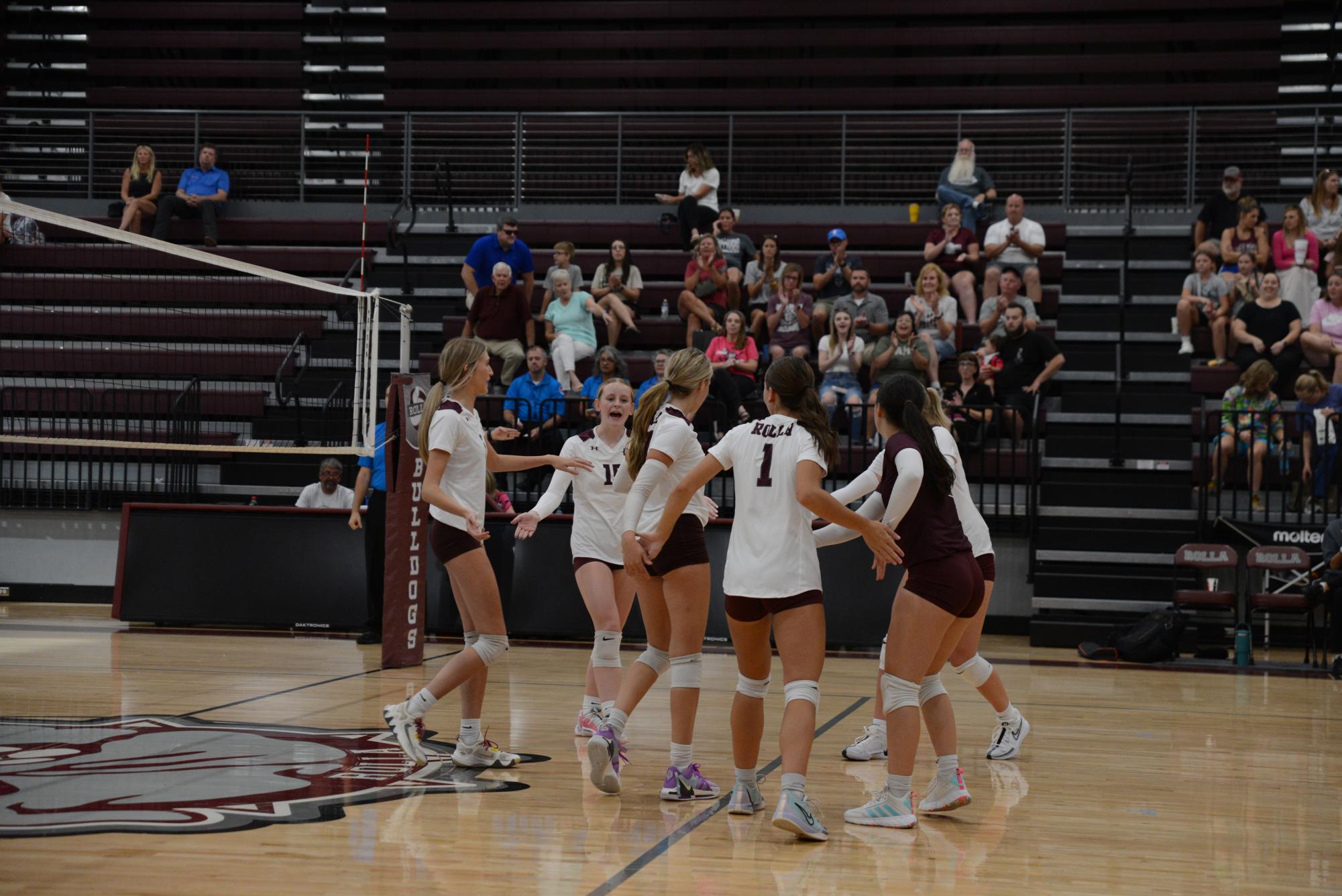 Volleyball: jamboree photo gallery