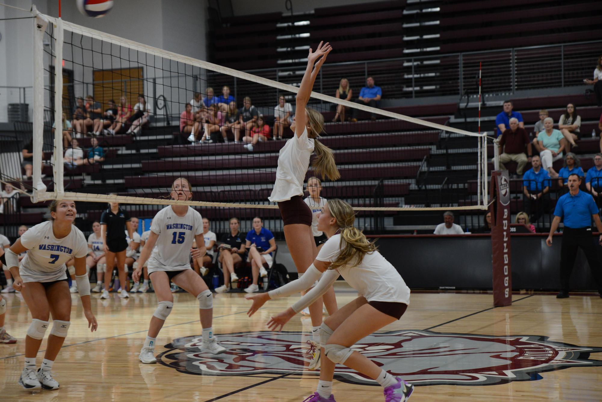 Volleyball: jamboree photo gallery