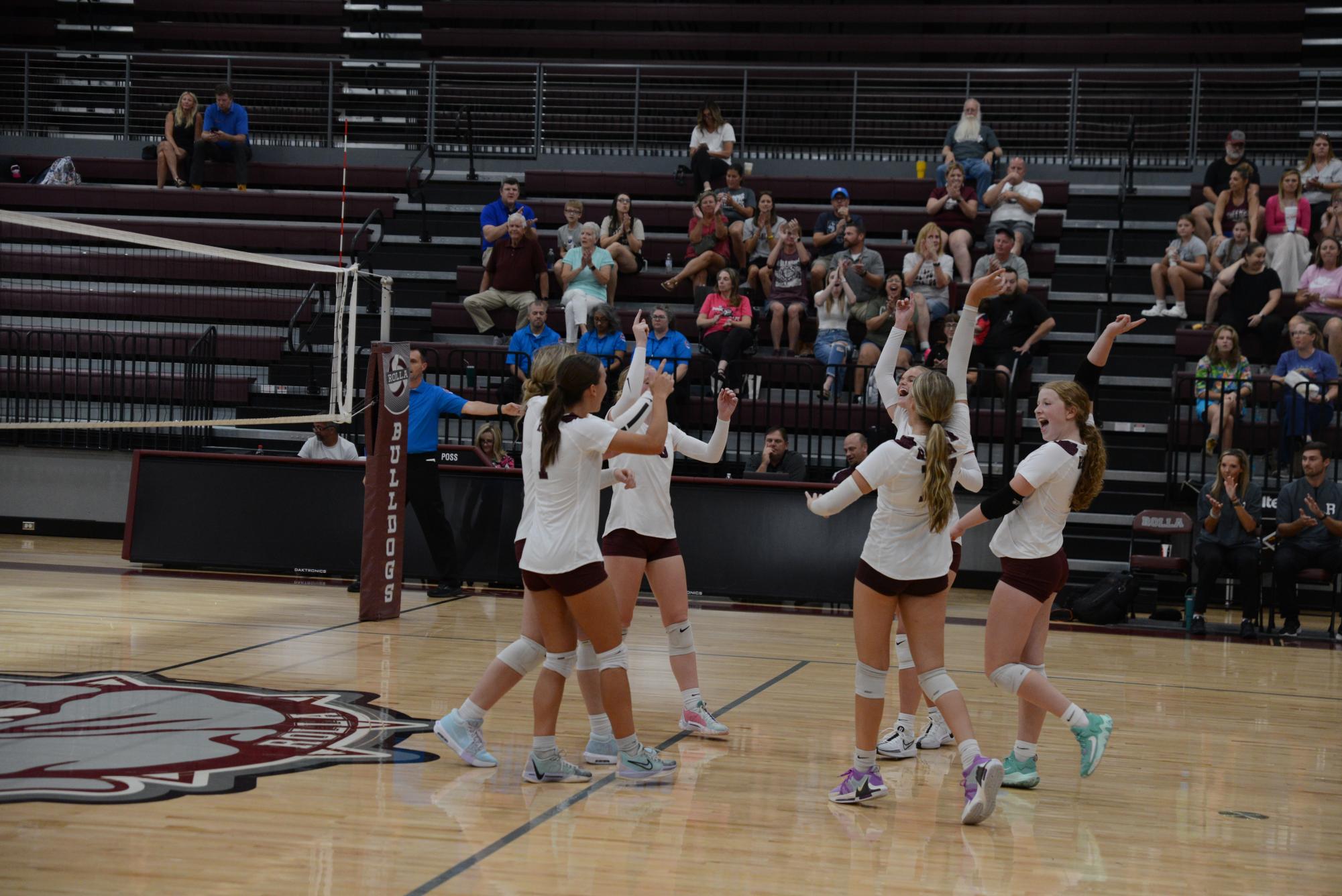 Volleyball: jamboree photo gallery