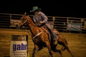 RHS students wrangling the rodeo